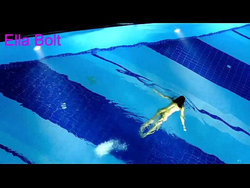 ❤️ หยุดดูไม่ได้เลย หนุ่มผมบลอนด์โดนจับได้ว่ายเปลือยกายอยู่ใน ELLA BOLT resort pool โป๊ ที่โป๊ th.porn-impact.ru ❌